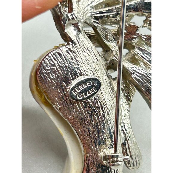 Vintage Kenneth Lane Butterfly Pin Brooch KJL Silver Tone Faux Pearl Insect Pin - Picture 6 of 7